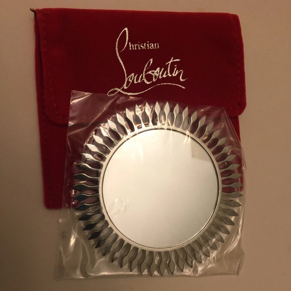 Christian Louboutin Mirror with Dustbag - Picture 4 of 7